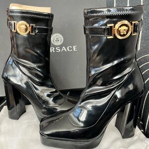 Versace patent leatherr platform boots heel height 4 inches